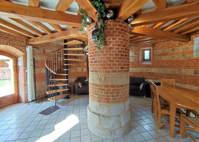 De France - Colombier De Caux Holiday home *